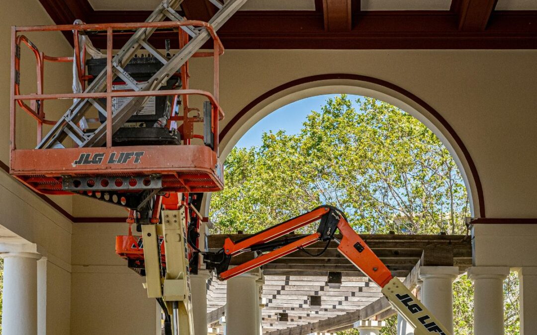JLG Boom Lifts